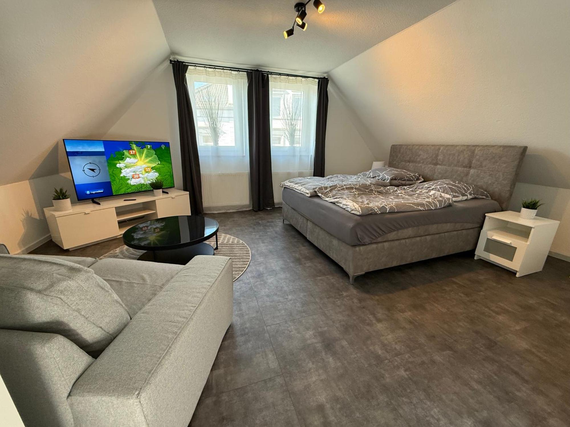 Fachwerkhaus Mit 2 Getrennten Schlafzimmern, Wohnzimmer Und Kueche Bueckeburg Luaran gambar