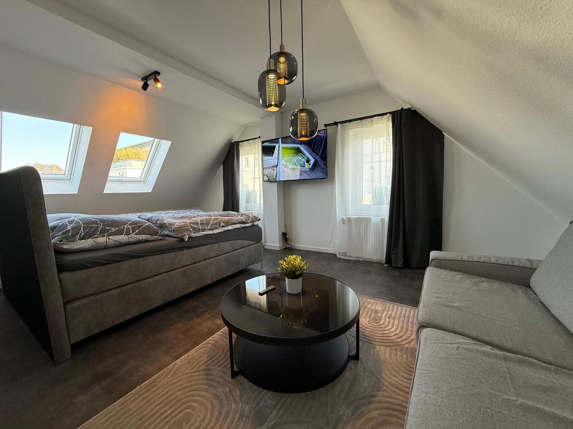 Fachwerkhaus Mit 2 Getrennten Schlafzimmern, Wohnzimmer Und Kueche Bueckeburg Luaran gambar