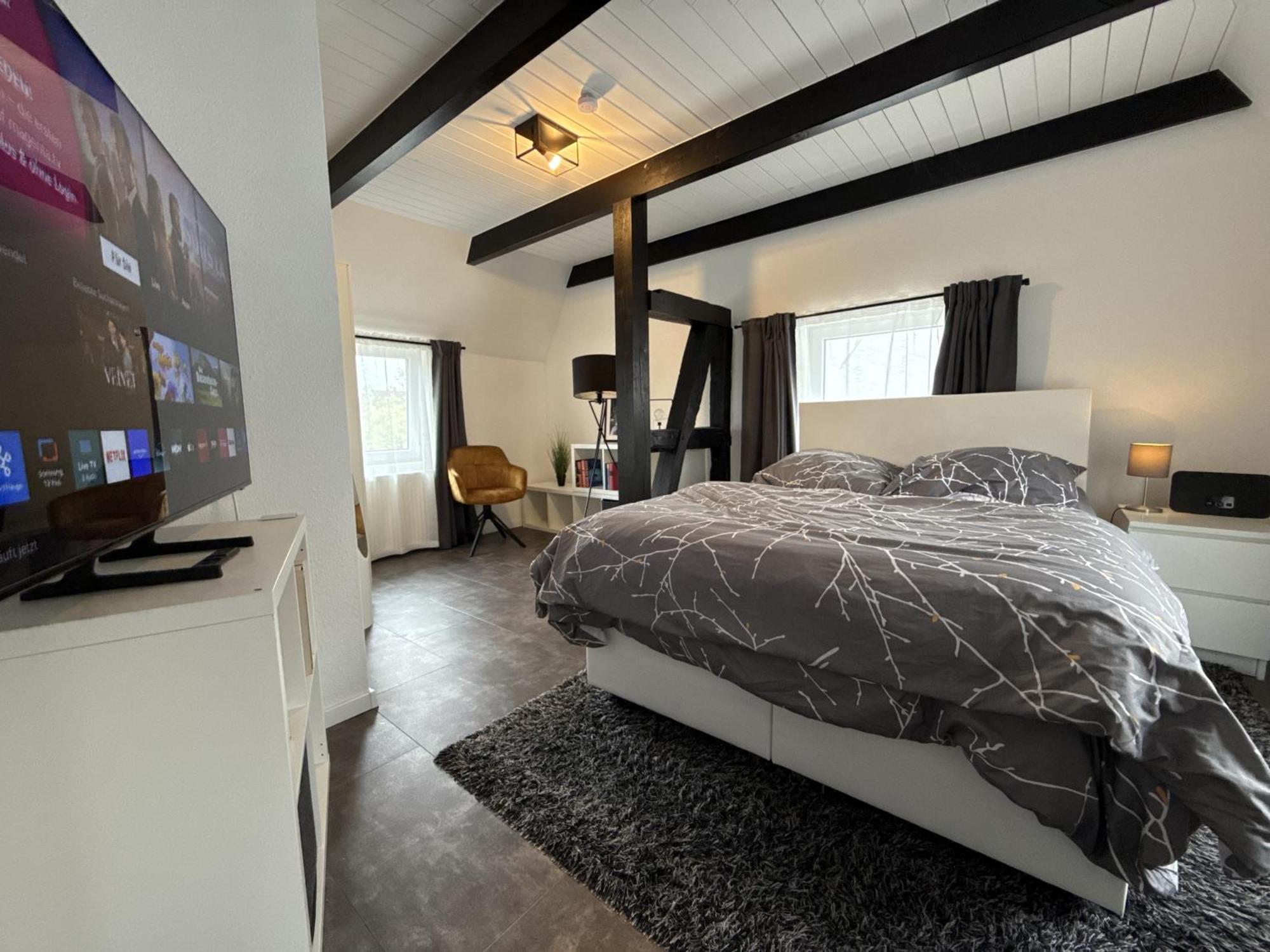 Fachwerkhaus Mit 2 Getrennten Schlafzimmern, Wohnzimmer Und Kueche Bueckeburg Luaran gambar